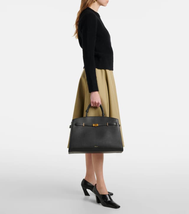 "I want a quiet luxury work bag under $800"