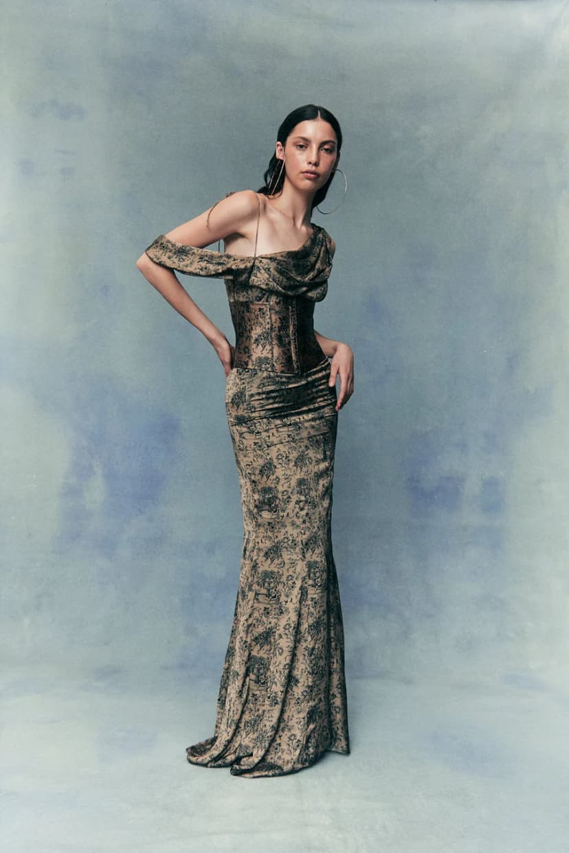 DE LA VALI brand image